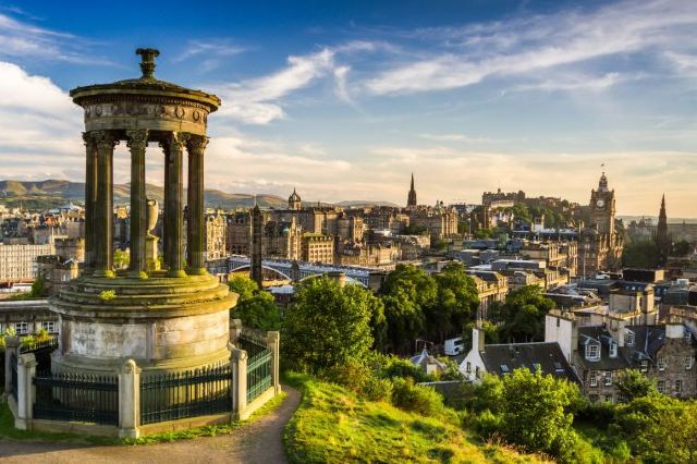 Calton Hill - Bright Purple 7 hills challenge